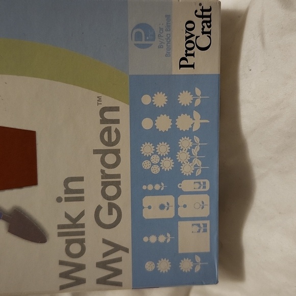 Cricut Walk in my Garden Cartridge - Picture 3 of 8